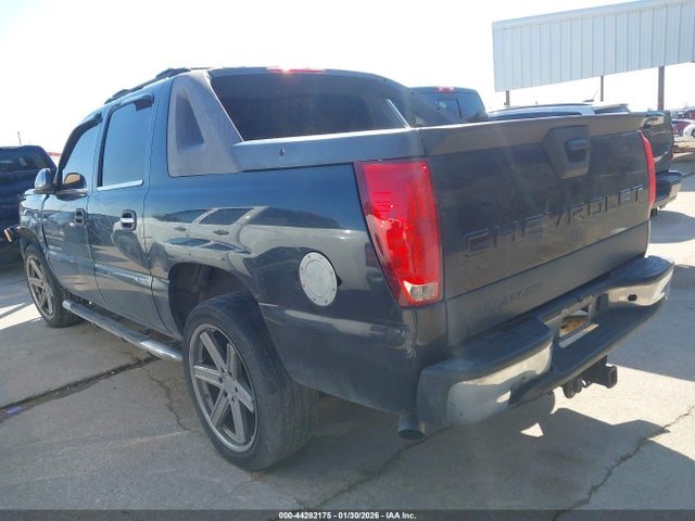 CHEVROLET AVALANCHE 1500 - 3