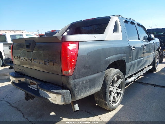 CHEVROLET AVALANCHE 1500 - 4