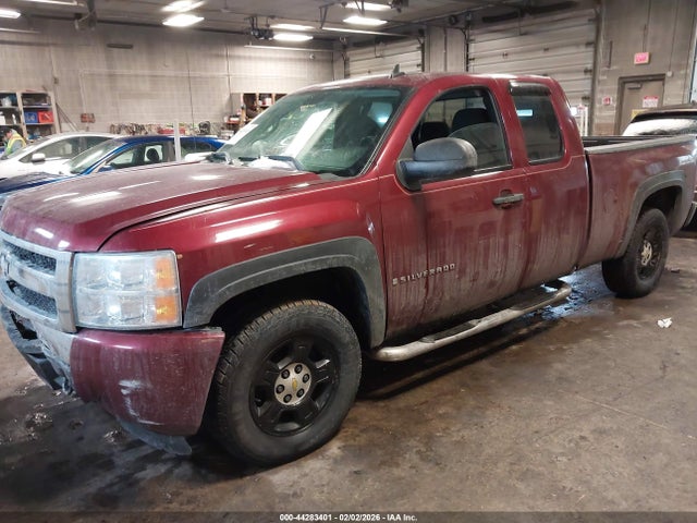 صورة 2 لـ 2009 Chevrolet SILVERADO 1500 LT