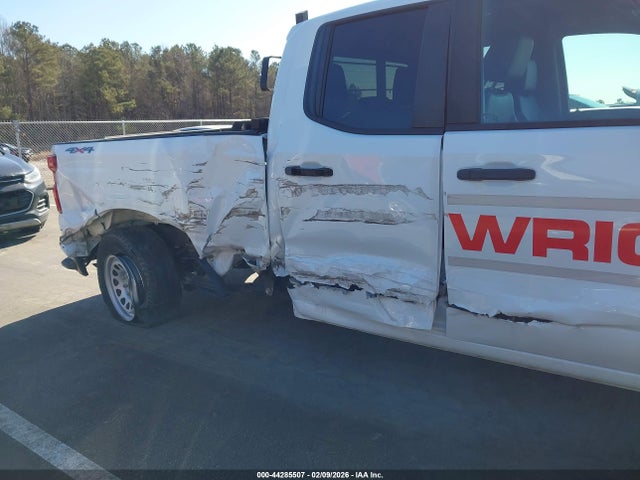 CHEVROLET SILVERADO 1500 4WD STANDARD BED WT - 6