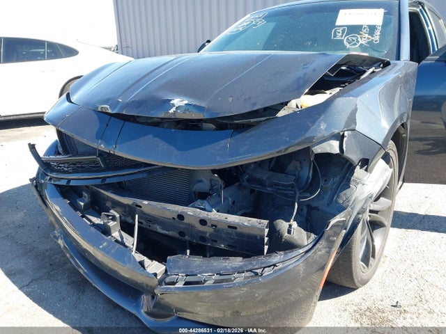 DODGE CHARGER SXT PLUS RWD - 6