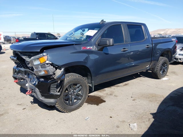 CHEVROLET SILVERADO 1500 CUSTOM TRAIL BOSS - 2