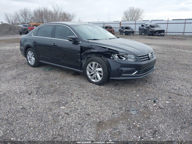 2018 VOLKSWAGEN PASSAT 2.0T SE