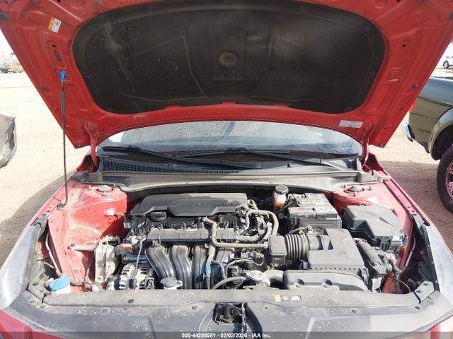 HYUNDAI ELANTRA SEL - 10