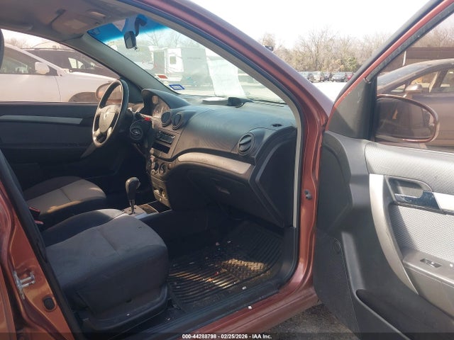 CHEVROLET AVEO 1LT - 5