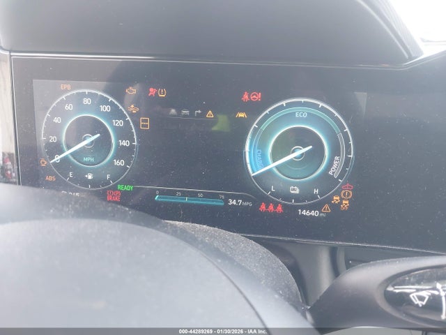 HYUNDAI ELANTRA HYBRID LIMITED - 7