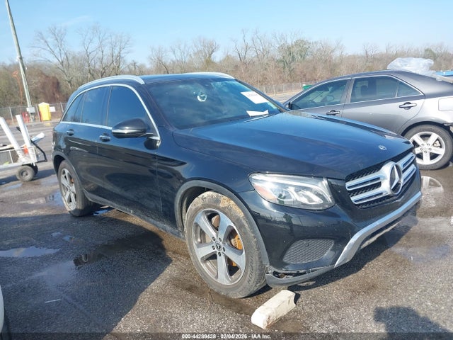 2019 MERCEDES-BENZ GLC 300 