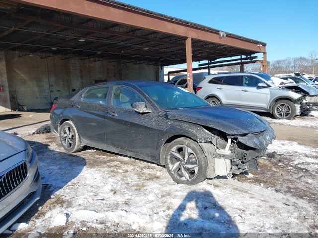 HYUNDAI ELANTRA SEL - 1