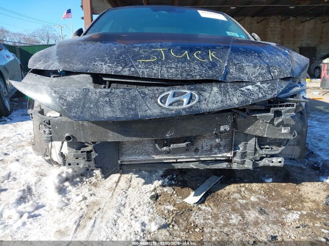 HYUNDAI ELANTRA SEL - 6