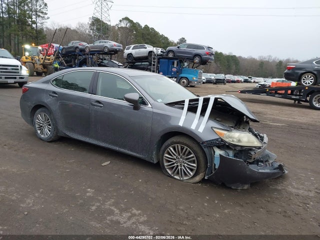2013 LEXUS ES 