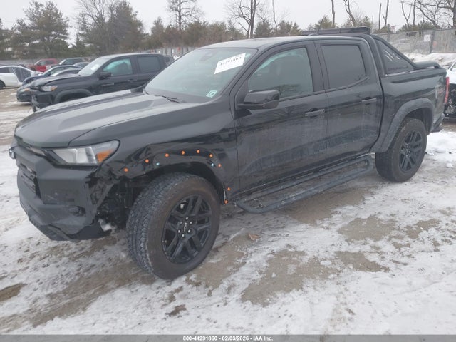 CHEVROLET COLORADO 4WD TRAIL BOSS - 2