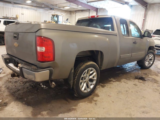 CHEVROLET SILVERADO 1500 LT - 4