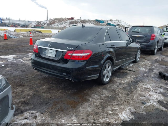 MERCEDES-BENZ E-CLASS - 4