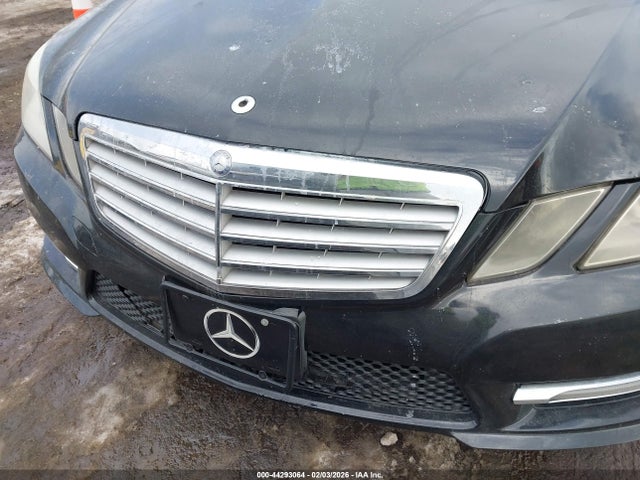 MERCEDES-BENZ E-CLASS - 6