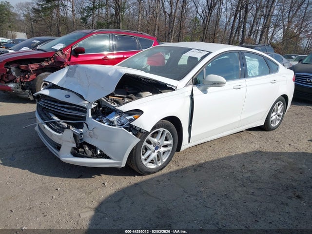 FORD FUSION SE - 2