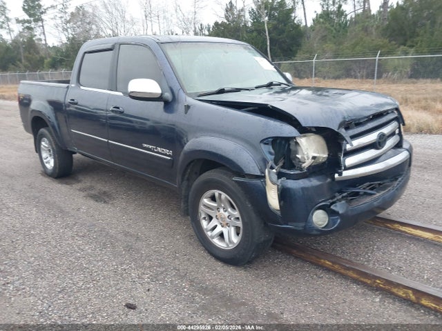 2004 TOYOTA TUNDRA SR5 V8