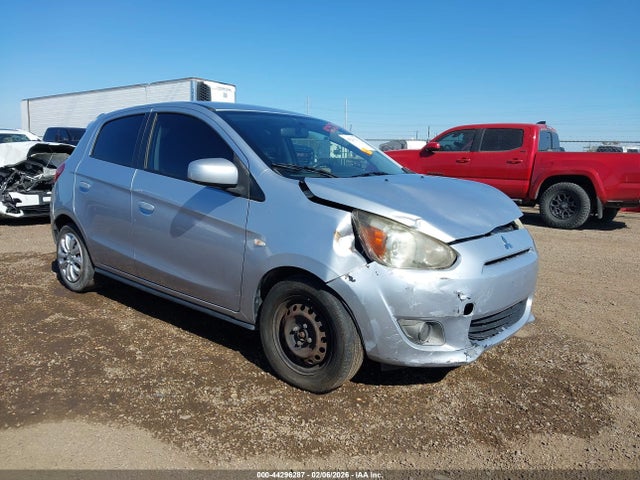 2015 Mitsubishi MIRAGE DE 照片 1