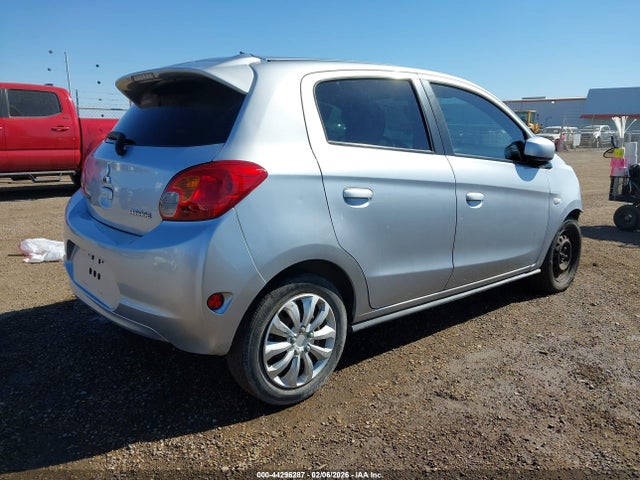 2015 Mitsubishi MIRAGE DE 照片 4