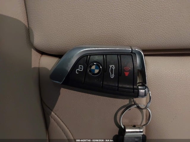 2020 BMW 330I 11