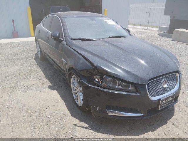 2015 JAGUAR XF 2.0T PREMIUM