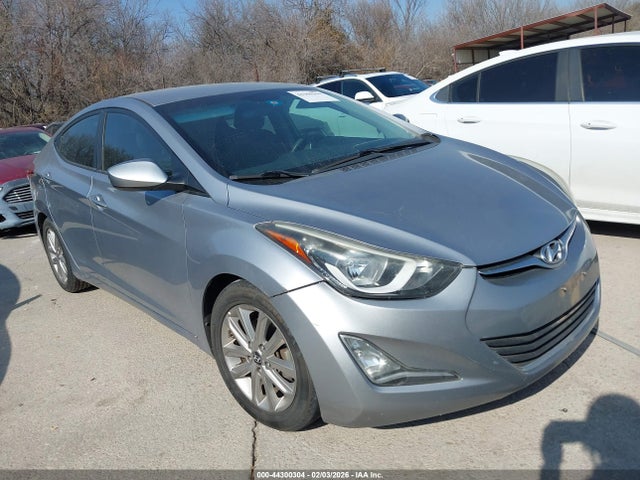 2015 HYUNDAI ELANTRA SE