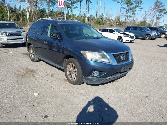 2016 NISSAN PATHFINDE SV