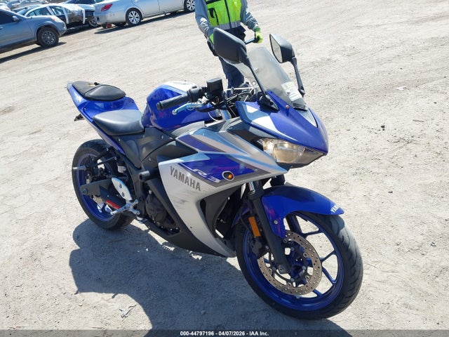 2015 YAMAHA YZF 