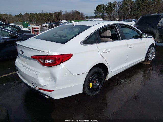 صورة مصغرة 4 لـ 2016 Hyundai SONATA SE