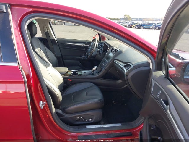 FORD FUSION ENERGI TITANIUM - 5