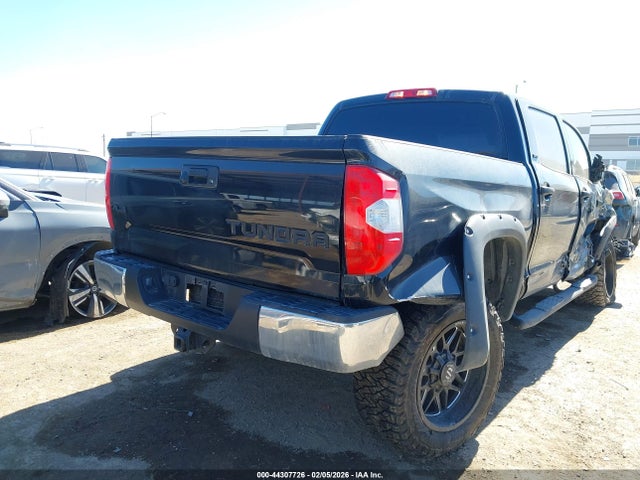 TOYOTA TUNDRA - 4