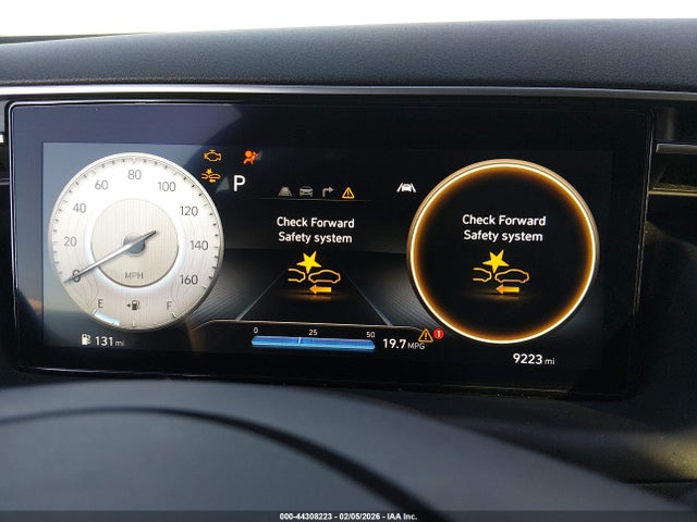 HYUNDAI SANTA CRUZ XRT - 7