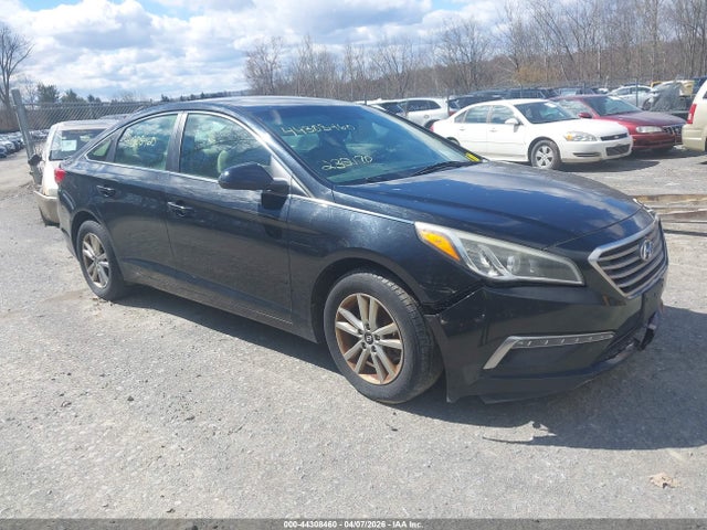 2015 HYUNDAI SONATA SE