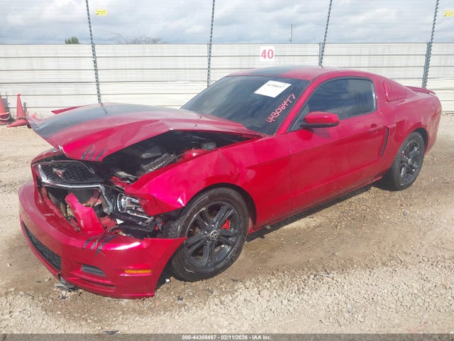 2013 FORD MUSTANG V6 PREMIUM — фото 2