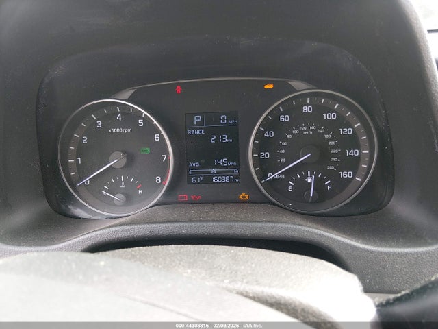 HYUNDAI ELANTRA SE - 7