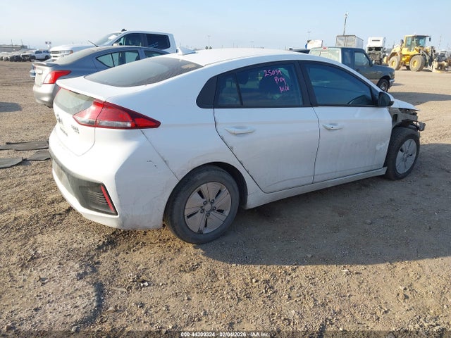 HYUNDAI IONIQ HYBRID BLUE - 4