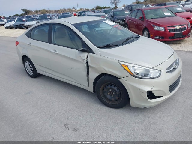2016 HYUNDAI ACCENT SE
