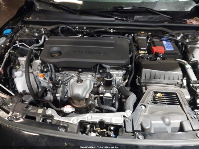 2025 Honda CIVIC LX — фото 10