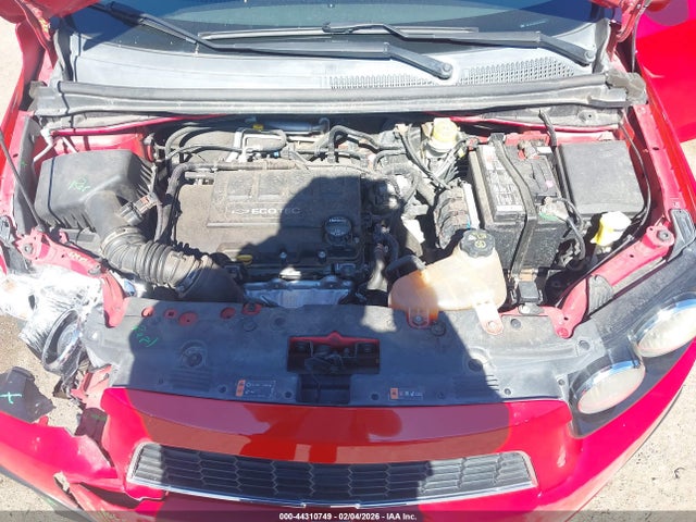 CHEVROLET SONIC LT AUTO - 10