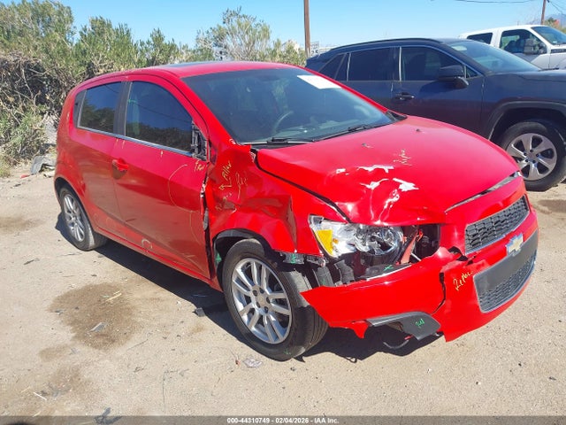 CHEVROLET SONIC LT AUTO - 6