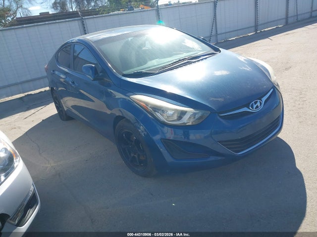 2016 HYUNDAI ELANTRA SE