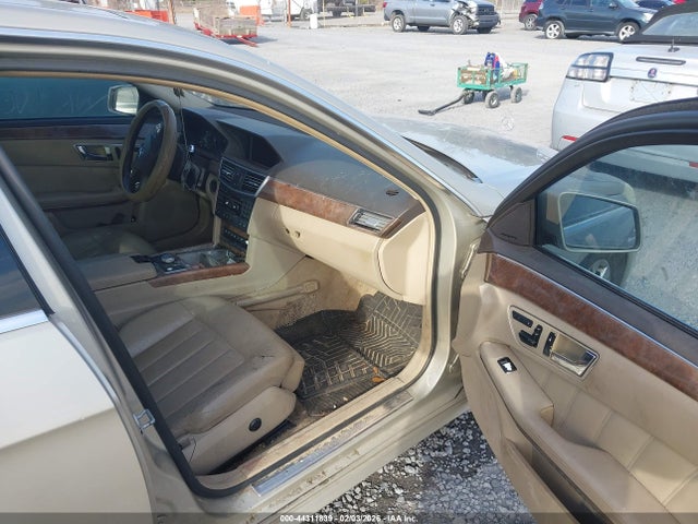 MERCEDES-BENZ E-CLASS - 5
