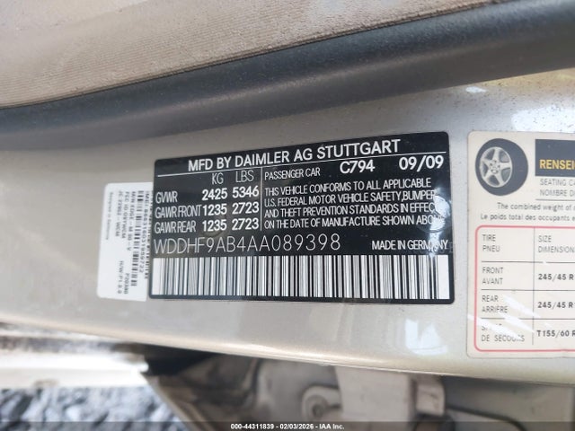 MERCEDES-BENZ E-CLASS - 9