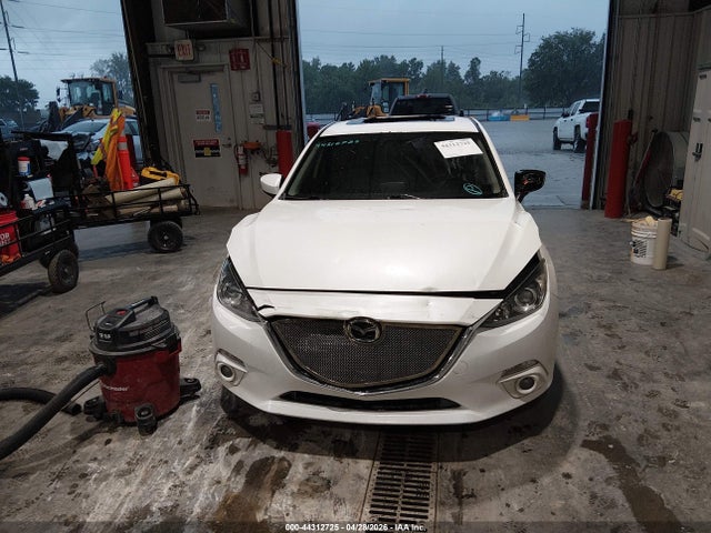 2016 Mazda MAZDA3 — миниатюра 12