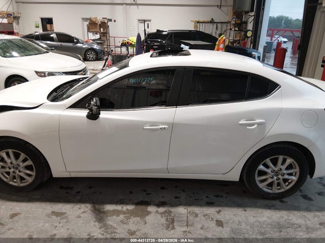 2016 Mazda MAZDA3 — миниатюра 14