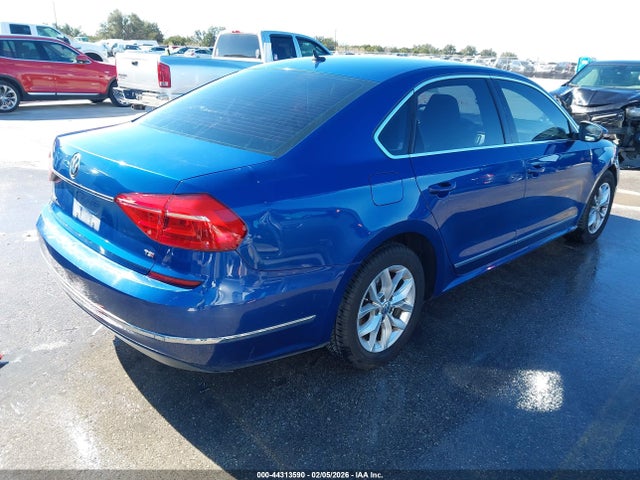 صورة 4 لـ 2016 Volkswagen PASSAT 1.8T S