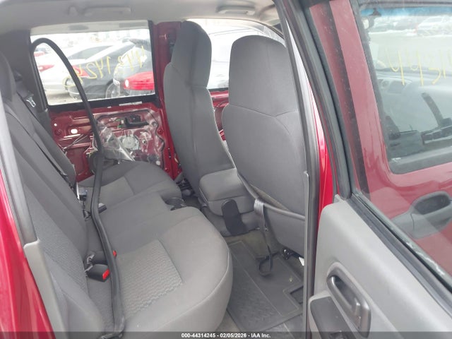 CHEVROLET COLORADO - 8