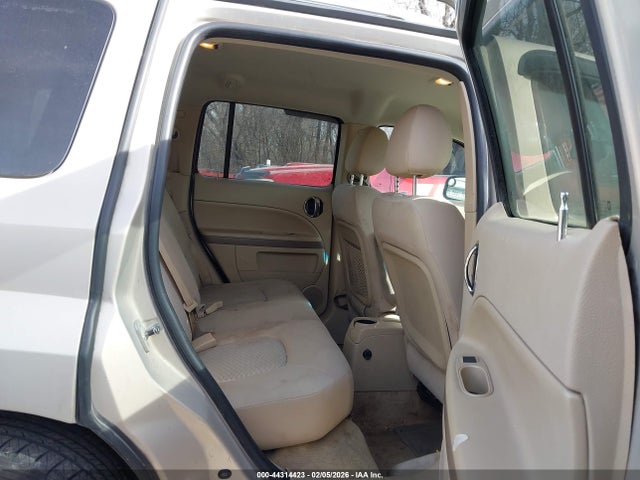 CHEVROLET HHR LT - 8