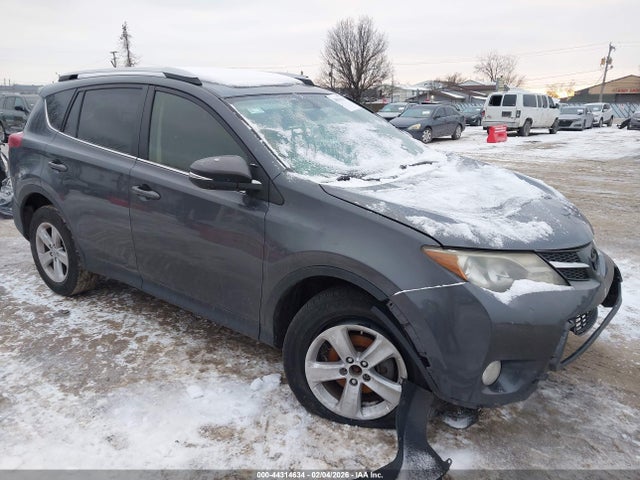 2013 TOYOTA RAV4 XLE