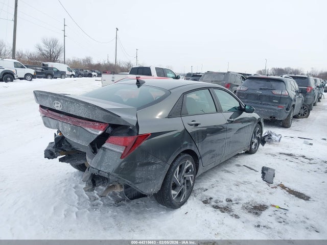 HYUNDAI ELANTRA SEL SPORT - 4