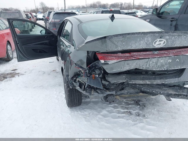 HYUNDAI ELANTRA SEL SPORT - 6